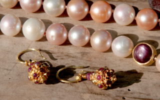 Rubin-Ohrschmuck