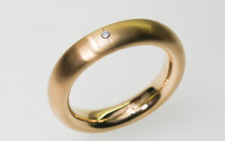 Armreif mit Context Cut Diamant