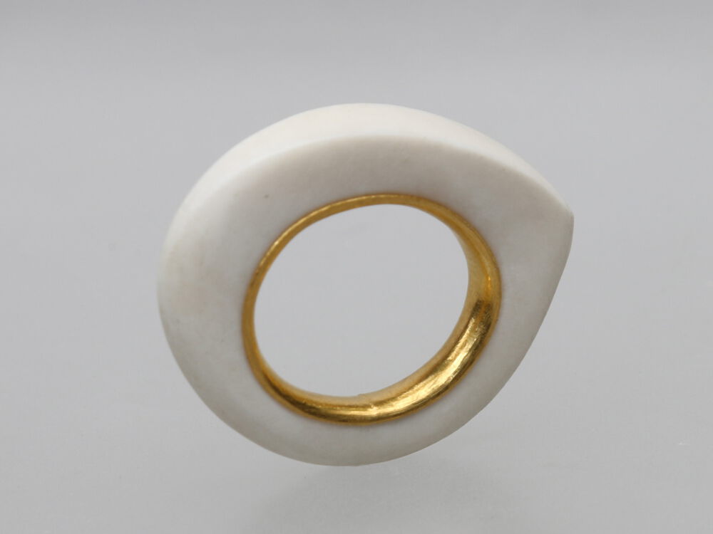 Knochenring mit Feingold-Innenmantel